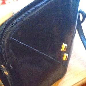 Vintage Bellini Diamond Shaped Black Cross Body. Made in Italy. NWOT